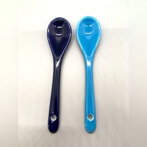 Set of Two Ceramic Spoons Navy Blue and Sky Blue